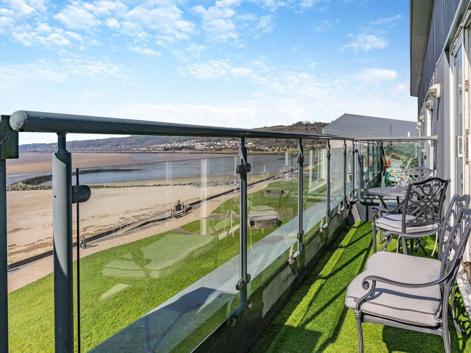 Beachview Лланелли Экстерьер фото